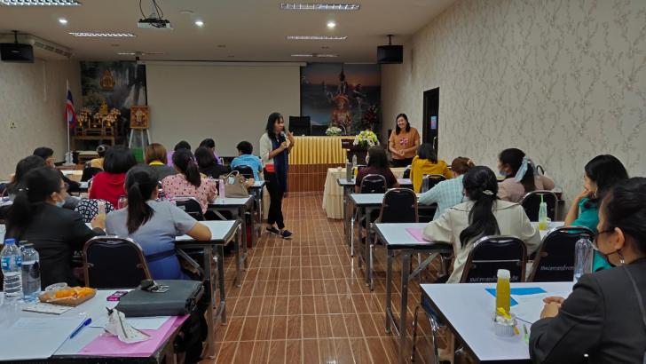 4. อบรมเชิงปฏิบัติการ การใช้กระบวนการ PLC ในการดำเนินงานโครงการยกระดับคุณภาพการเรียนรู้ฯ ประจำปีงบประมาณ 2564 วันที่ 13 พฤศจิกายน พ.ศ. 2563 ณ ห้อห้องประชุมอาคารแม่ 80 สพป.ตาก เขต 1